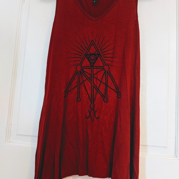 SALE🎉YOGA Graphic asymmetric tank - Picture 3 of 3